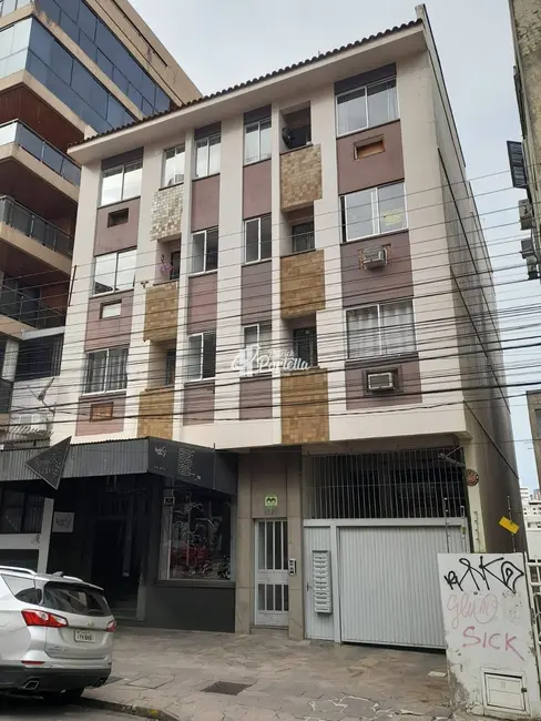 Foto 1 de Apartamento com 1 quarto à venda, 35m2 em Centro, Santa Maria - RS