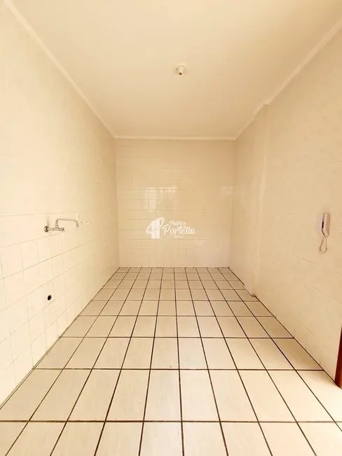 Foto 5 de Apartamento com 1 quarto para alugar, 36m2 em Centro, Santa Maria - RS