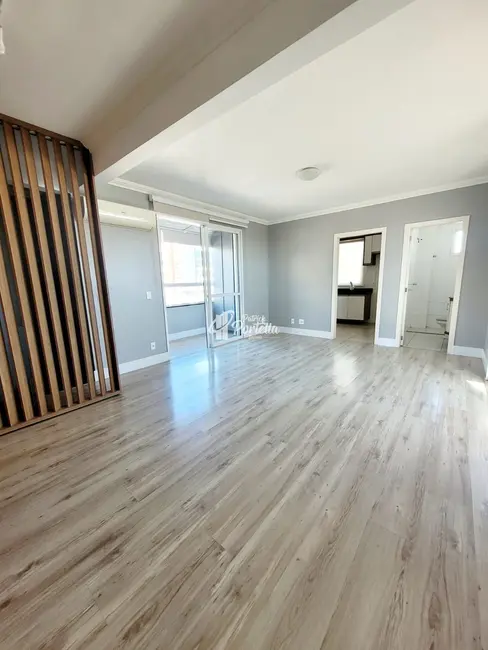 Foto 2 de Cobertura com 2 quartos à venda, 126m2 em Centro, Santa Maria - RS