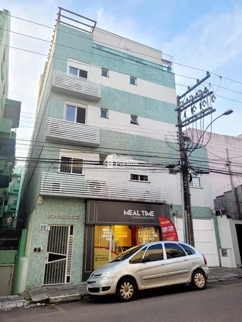 Foto 1 de Cobertura com 2 quartos à venda, 126m2 em Centro, Santa Maria - RS