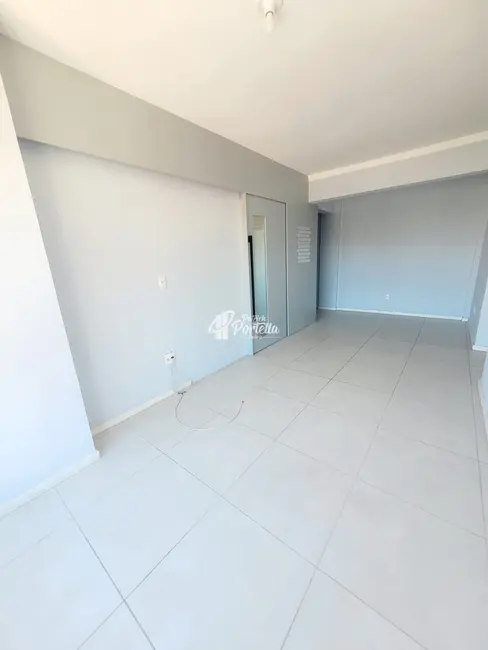 Foto 7 de Apartamento com 2 quartos à venda, 83m2 em Nossa Senhora de Fátima, Santa Maria - RS