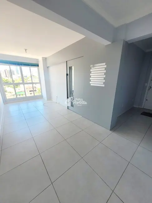 Foto 6 de Apartamento com 2 quartos à venda, 83m2 em Nossa Senhora de Fátima, Santa Maria - RS