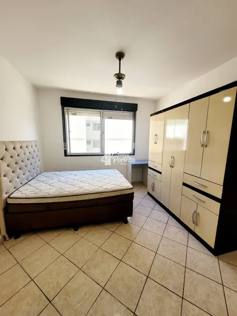 Foto 7 de Apartamento com 2 quartos para alugar, 70m2 em Centro, Santa Maria - RS
