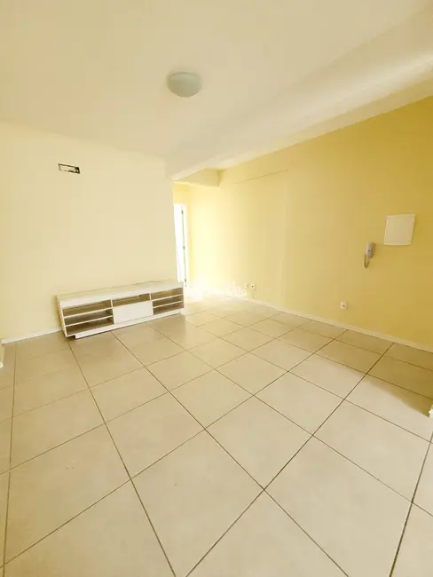 Foto 3 de Apartamento com 1 quarto à venda, 37m2 em Centro, Santa Maria - RS