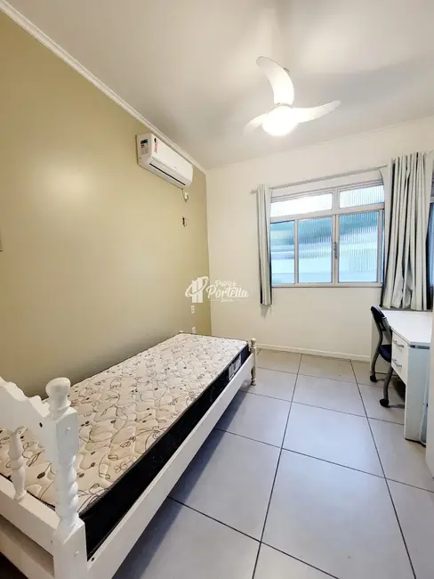 Apartamento com 2 quartos para alugar, 72m2 em Centro, Santa Maria - RS - imagem 6 Foto 6 de Apartamento com 2 quartos para alugar, 72m2 em Centro, Santa Maria - RS
