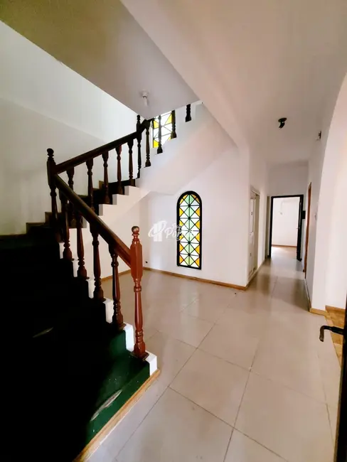 Foto 8 de Casa com 4 quartos para alugar, 225m2 em Nossa Senhora de Fátima, Santa Maria - RS