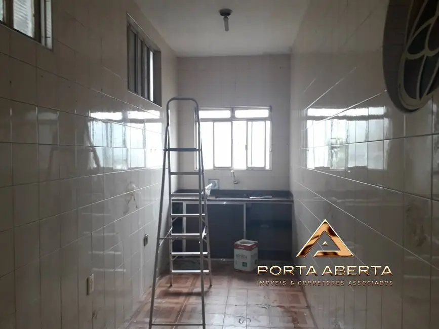 Casa com 2 quartos à venda, 182m2 em Cachoeira do Vale, Timoteo - MG - imagem 3 Foto 3 de Casa com 2 quartos à venda, 182m2 em Cachoeira do Vale, Timoteo - MG