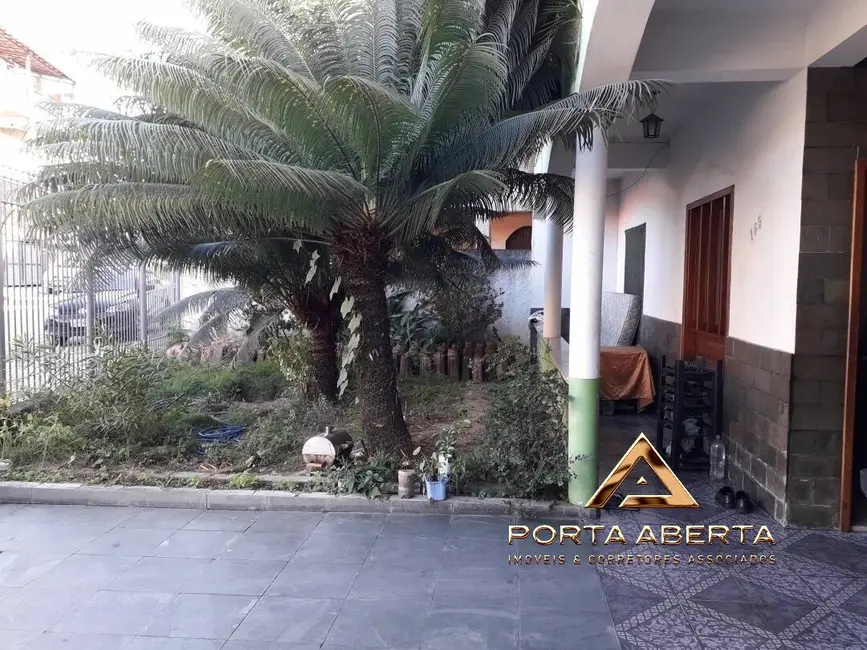 Foto 1 de Casa com 3 quartos à venda, 100m2 em Caladinho, Coronel Fabriciano - MG