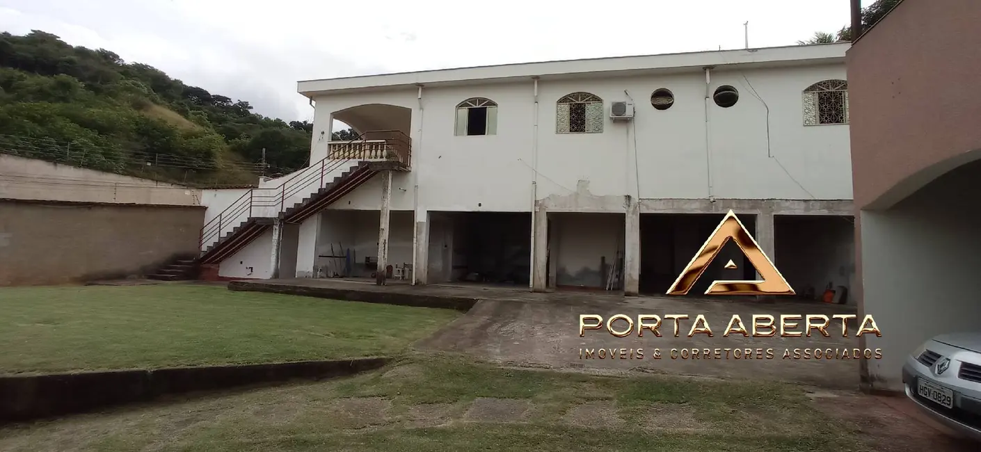 Casa com 5 quartos à venda, 530m2 em Todos os Santos, Coronel Fabriciano - MG - imagem 7 Foto 7 de Casa com 5 quartos à venda, 530m2 em Todos os Santos, Coronel Fabriciano - MG