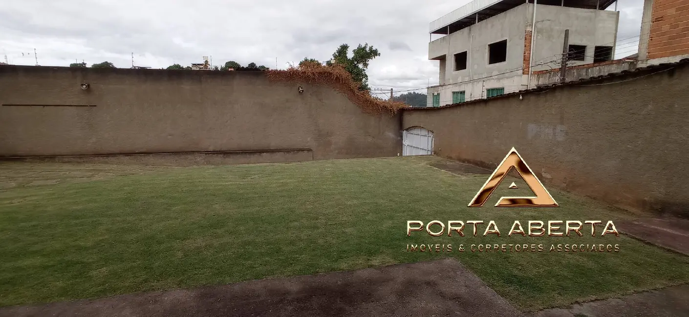 Casa com 5 quartos à venda, 530m2 em Todos os Santos, Coronel Fabriciano - MG - imagem 3 Foto 3 de Casa com 5 quartos à venda, 530m2 em Todos os Santos, Coronel Fabriciano - MG