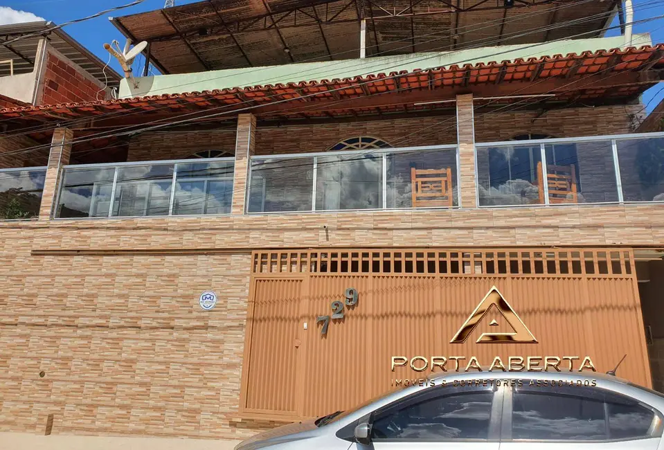 Foto 1 de Casa com 4 quartos à venda, 147m2 em Caladinho, Coronel Fabriciano - MG