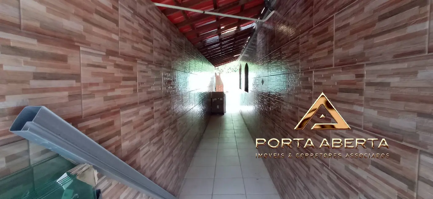 Foto 4 de Casa com 4 quartos à venda, 147m2 em Caladinho, Coronel Fabriciano - MG