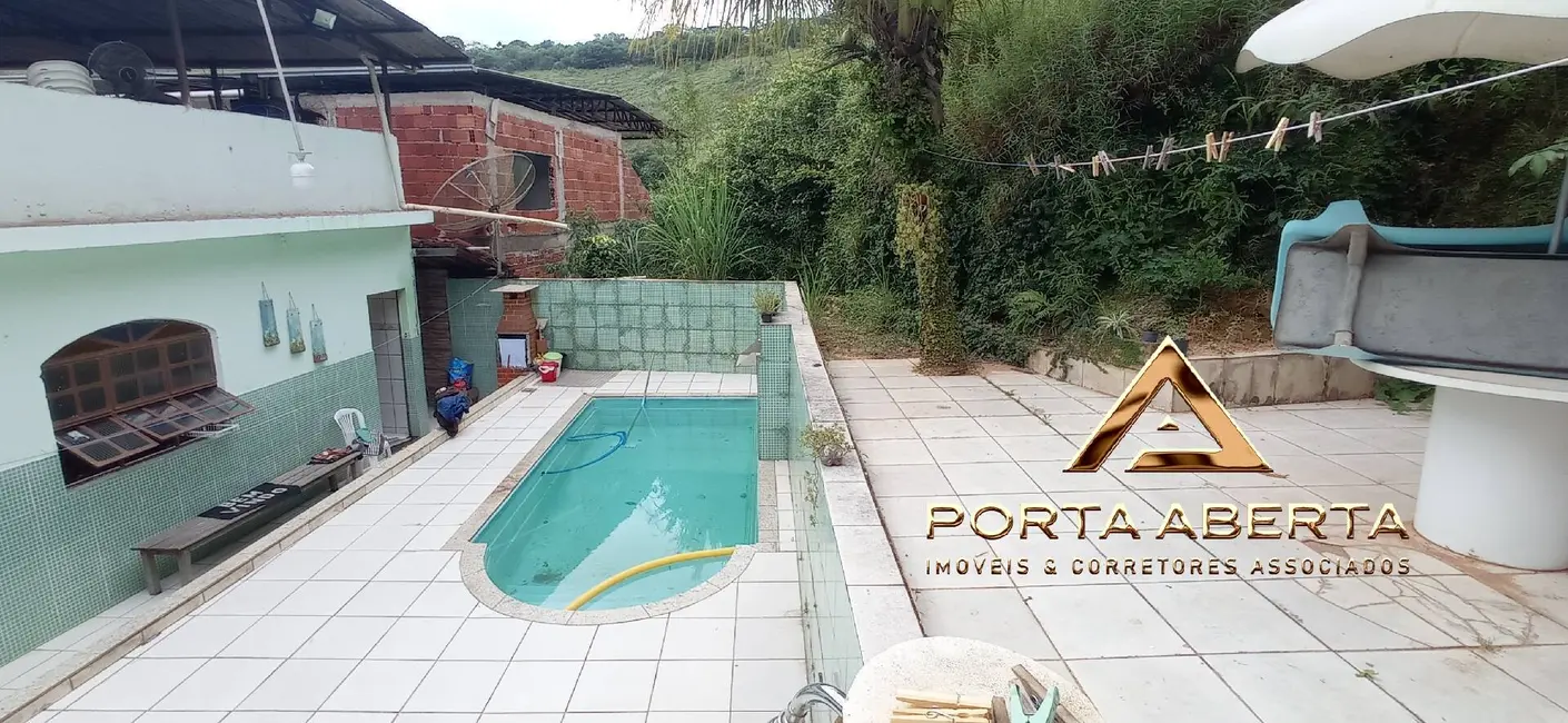 Foto 8 de Casa com 4 quartos à venda, 147m2 em Caladinho, Coronel Fabriciano - MG