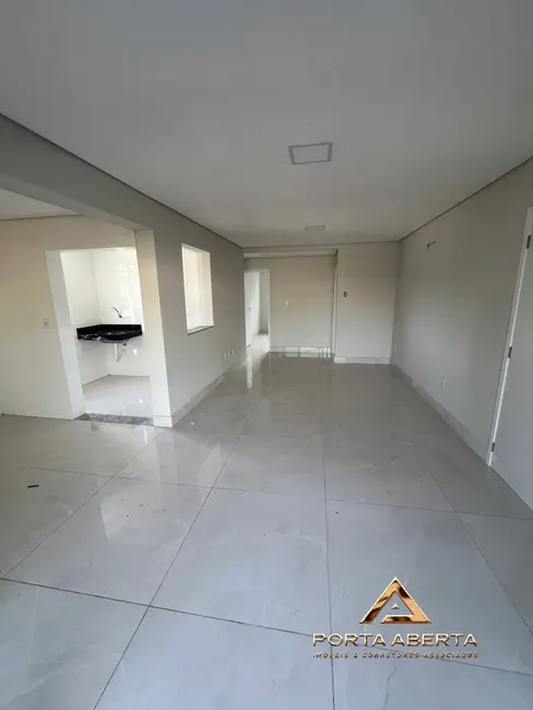 Foto 4 de Apartamento com 3 quartos à venda, 107m2 em Iguaçu, Ipatinga - MG
