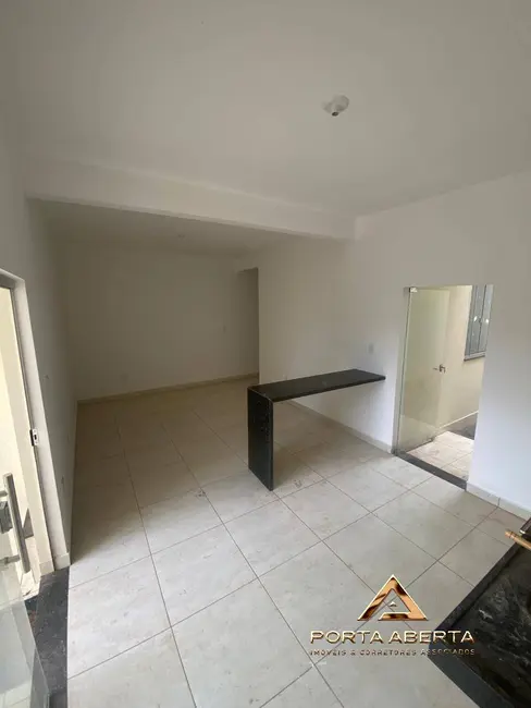 Casa com 2 quartos à venda, 78m2 em Timoteo - MG - imagem 4 Foto 4 de Casa com 2 quartos à venda, 78m2 em Timoteo - MG
