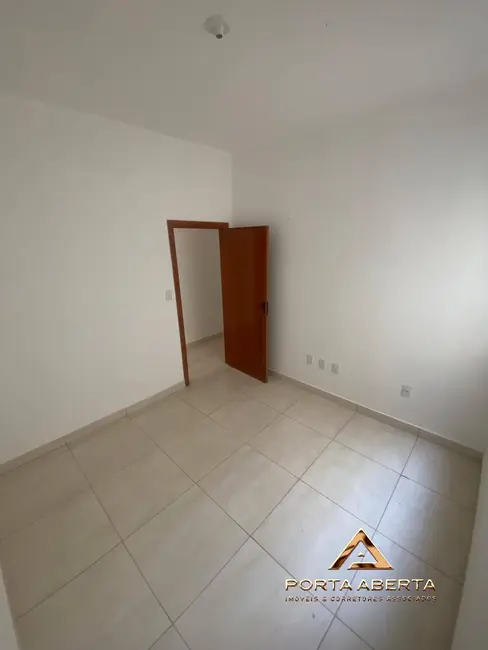 Casa com 2 quartos à venda, 78m2 em Timoteo - MG - imagem 9 Foto 9 de Casa com 2 quartos à venda, 78m2 em Timoteo - MG