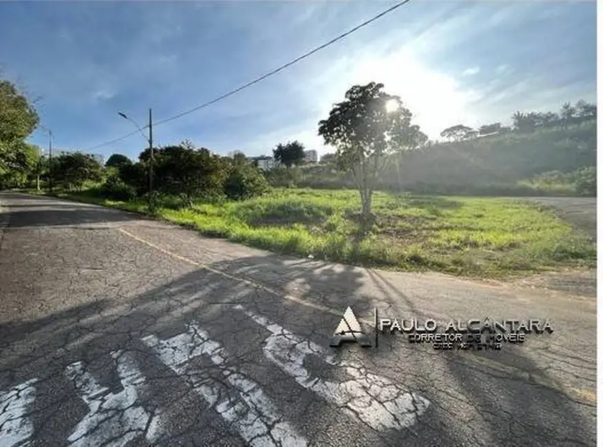 Foto 1 de Terreno / Lote à venda, 700m2 em Bela Vista, Ipatinga - MG