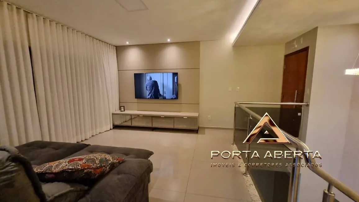 Foto 2 de Apartamento com 3 quartos à venda, 168m2 em Ipatinga - MG