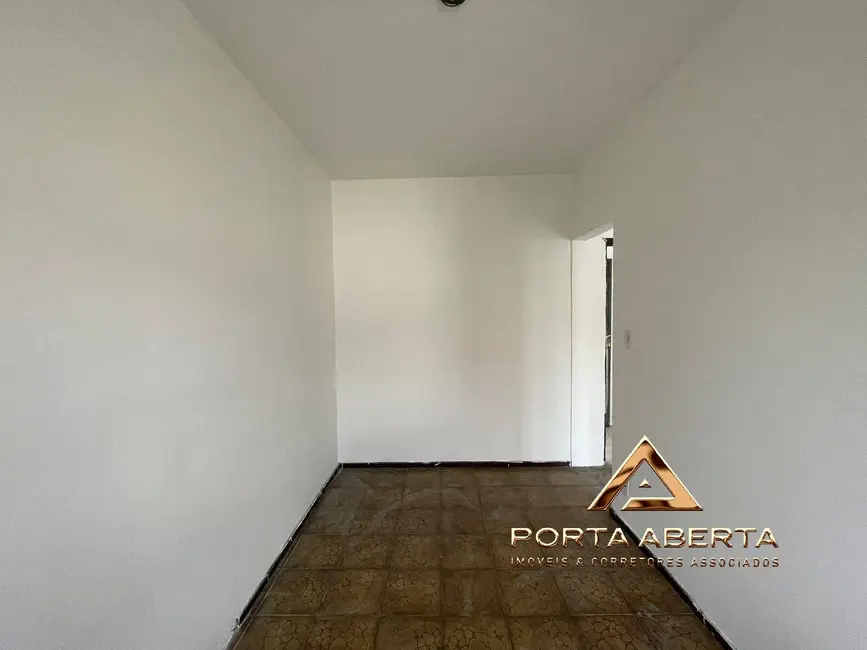 Apartamento com 3 quartos à venda, 120m2 em Cachoeira do Vale, Timoteo - MG - imagem 5 Foto 5 de Apartamento com 3 quartos à venda, 120m2 em Cachoeira do Vale, Timoteo - MG