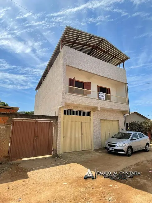 Foto 1 de Casa com 2 quartos à venda, 100m2 em Revés do Belém, Bom Jesus Do Galho - MG