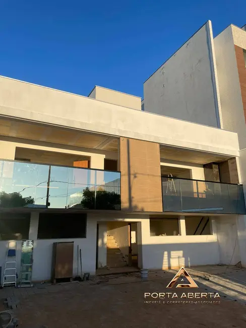 Foto 2 de Apartamento com 3 quartos à venda, 100m2 em Santana Do Paraiso - MG