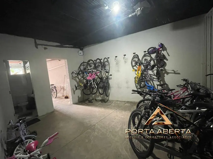 Apartamento com 3 quartos à venda, 126m2 em Bromélias, Timoteo - MG - imagem 6 Foto 6 de Apartamento com 3 quartos à venda, 126m2 em Bromélias, Timoteo - MG