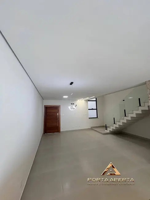 Casa com 3 quartos à venda, 155m2 em Bela Vista, Ipatinga - MG - imagem 4 Foto 4 de Casa com 3 quartos à venda, 155m2 em Bela Vista, Ipatinga - MG