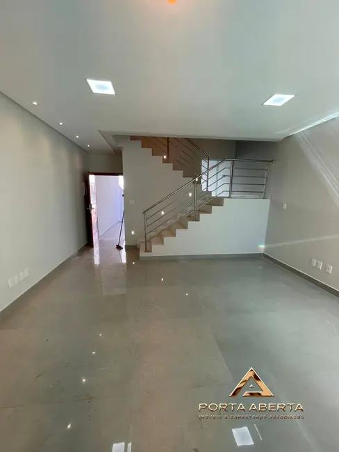 Casa com 3 quartos à venda, 149m2 em Fontes, Ipatinga - MG - imagem 5 Foto 5 de Casa com 3 quartos à venda, 149m2 em Fontes, Ipatinga - MG