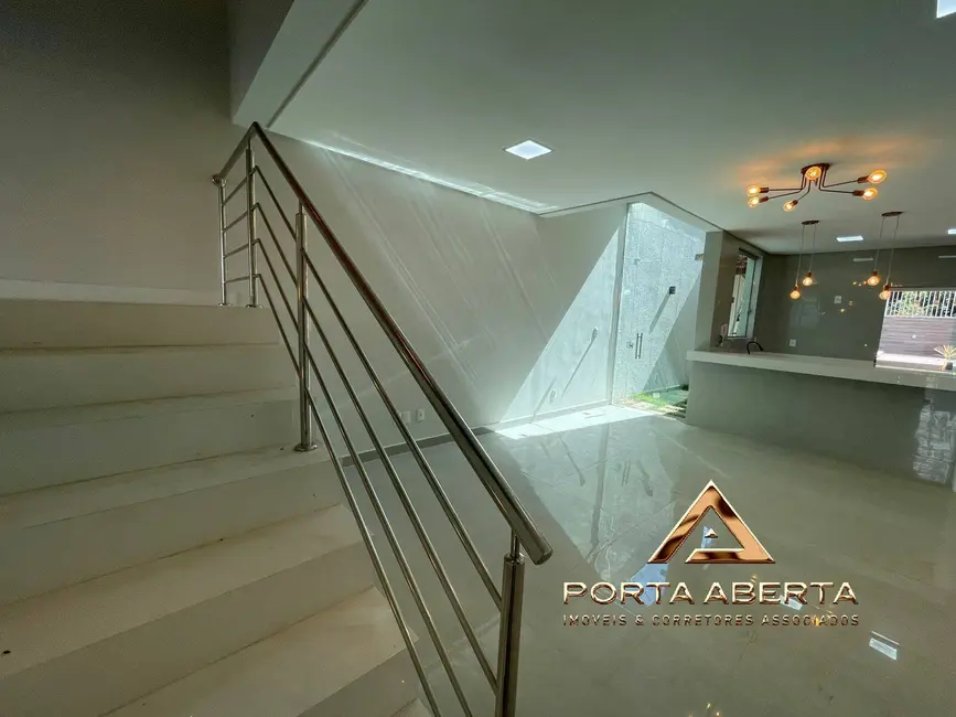 Casa com 3 quartos à venda, 149m2 em Fontes, Ipatinga - MG - imagem 4 Foto 4 de Casa com 3 quartos à venda, 149m2 em Fontes, Ipatinga - MG