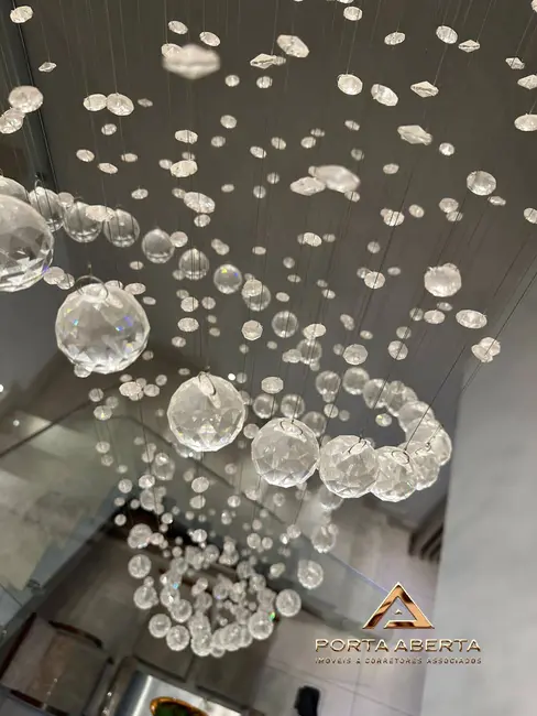 Apartamento com 3 quartos à venda, 215m2 em Funcionários, Timoteo - MG - imagem 6 Foto 6 de Apartamento com 3 quartos à venda, 215m2 em Funcionários, Timoteo - MG