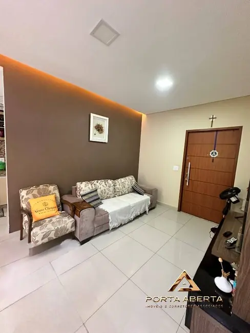 Foto 3 de Apartamento com 3 quartos à venda, 94m2 em Ipatinga - MG