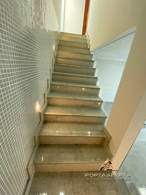 Casa com 3 quartos à venda, 210m2 em Jardim Panorama, Ipatinga - MG - imagem 7 Foto 7 de Casa com 3 quartos à venda, 210m2 em Jardim Panorama, Ipatinga - MG