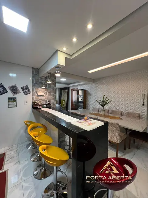 Apartamento com 3 quartos à venda, 190m2 em Veneza, Ipatinga - MG - imagem 8 Foto 8 de Apartamento com 3 quartos à venda, 190m2 em Veneza, Ipatinga - MG