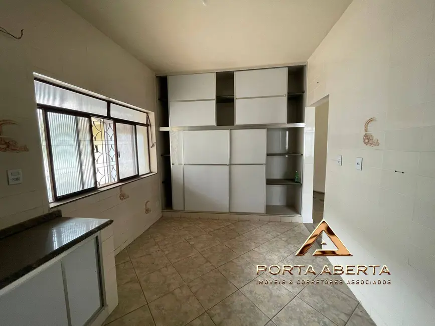 Casa com 4 quartos à venda, 400m2 em Giovanini, Coronel Fabriciano - MG - imagem 9 Foto 9 de Casa com 4 quartos à venda, 400m2 em Giovanini, Coronel Fabriciano - MG