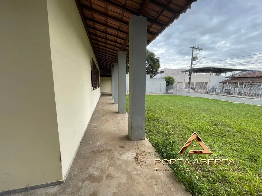 Casa com 4 quartos à venda, 400m2 em Giovanini, Coronel Fabriciano - MG - imagem 4 Foto 4 de Casa com 4 quartos à venda, 400m2 em Giovanini, Coronel Fabriciano - MG