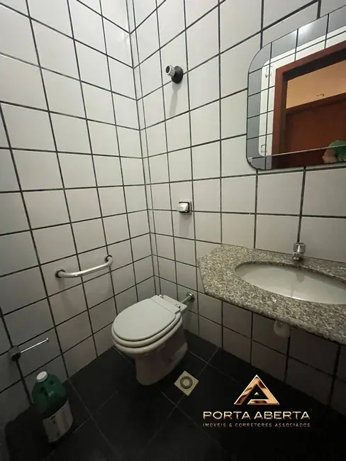 Casa com 4 quartos à venda, 400m2 em Giovanini, Coronel Fabriciano - MG - imagem 8 Foto 8 de Casa com 4 quartos à venda, 400m2 em Giovanini, Coronel Fabriciano - MG