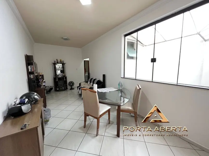 Foto 2 de Apartamento com 2 quartos à venda, 115m2 em Iguaçu, Ipatinga - MG