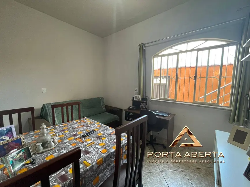 Casa com 2 quartos à venda, 237m2 em Recanto Verde, Timoteo - MG - imagem 3 Foto 3 de Casa com 2 quartos à venda, 237m2 em Recanto Verde, Timoteo - MG