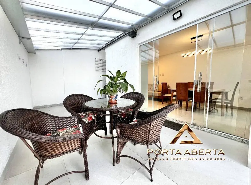 Foto 4 de Apartamento com 3 quartos à venda, 141m2 em Imbaúbas, Ipatinga - MG