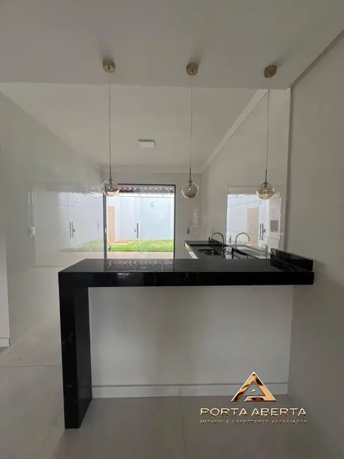 Casa com 3 quartos à venda, 154m2 em Santana Do Paraiso - MG - imagem 5 Foto 5 de Casa com 3 quartos à venda, 154m2 em Santana Do Paraiso - MG