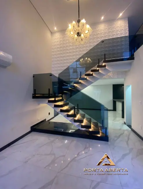 Casa com 3 quartos à venda, 220m2 em Tiradentes, Ipatinga - MG - imagem 1 Foto 1 de Casa com 3 quartos à venda, 220m2 em Tiradentes, Ipatinga - MG