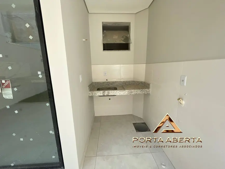 Casa com 3 quartos à venda, 150m2 em Santana Do Paraiso - MG - imagem 5 Foto 5 de Casa com 3 quartos à venda, 150m2 em Santana Do Paraiso - MG