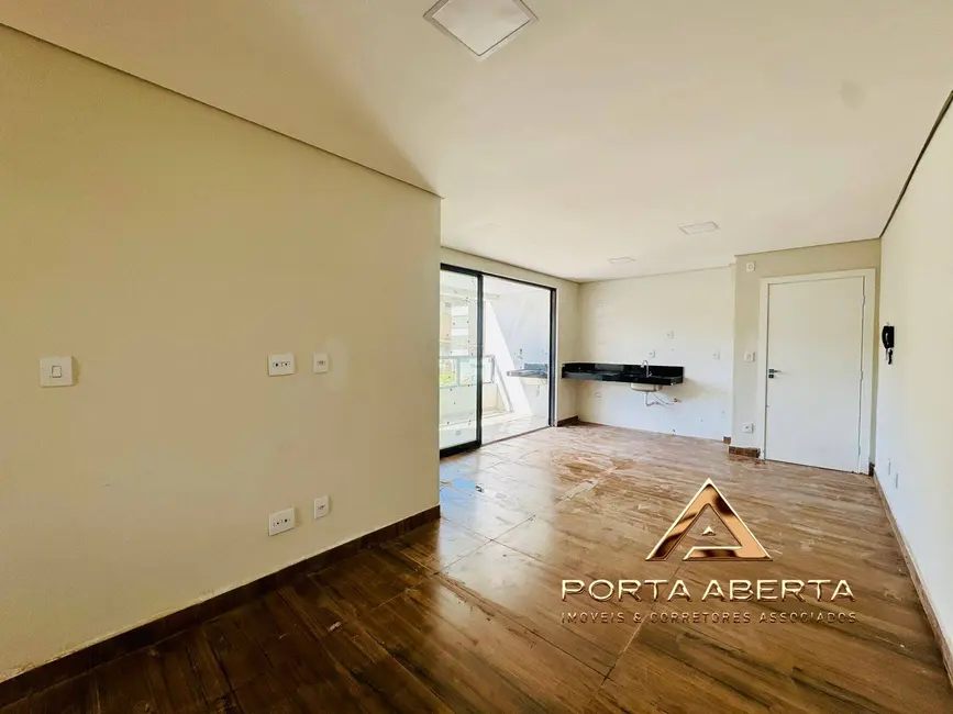 Foto 3 de Apartamento com 2 quartos à venda, 71m2 em Caravelas, Ipatinga - MG