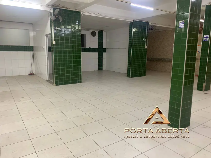Foto 2 de Sala Comercial para alugar, 298m2 em Veneza, Ipatinga - MG