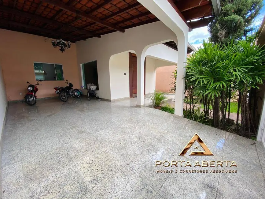 Casa com 3 quartos à venda, 220m2 em Vila Ipanema, Ipatinga - MG - imagem 6 Foto 6 de Casa com 3 quartos à venda, 220m2 em Vila Ipanema, Ipatinga - MG