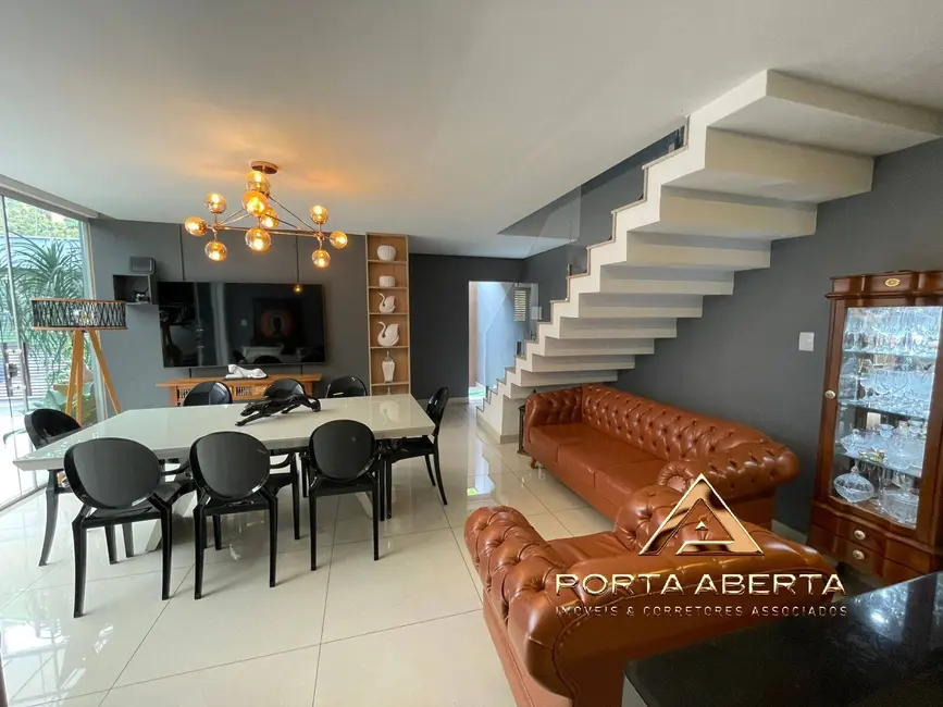 Casa com 3 quartos à venda, 144m2 em Giovanini, Coronel Fabriciano - MG - imagem 5 Foto 5 de Casa com 3 quartos à venda, 144m2 em Giovanini, Coronel Fabriciano - MG