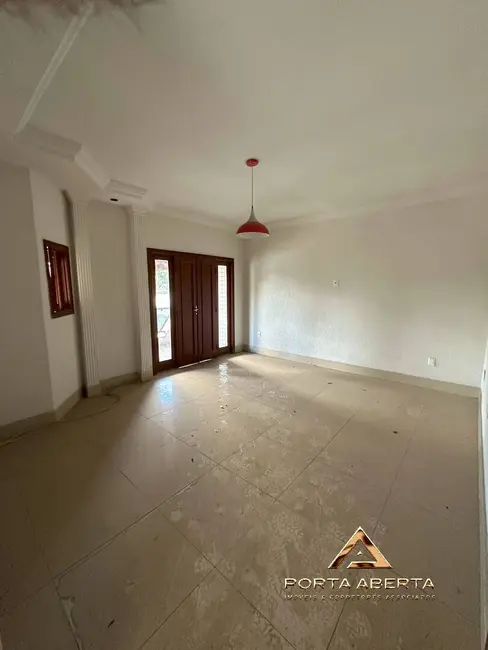 Casa com 3 quartos à venda em Giovanini, Coronel Fabriciano - MG - imagem 4 Foto 4 de Casa com 3 quartos à venda em Giovanini, Coronel Fabriciano - MG