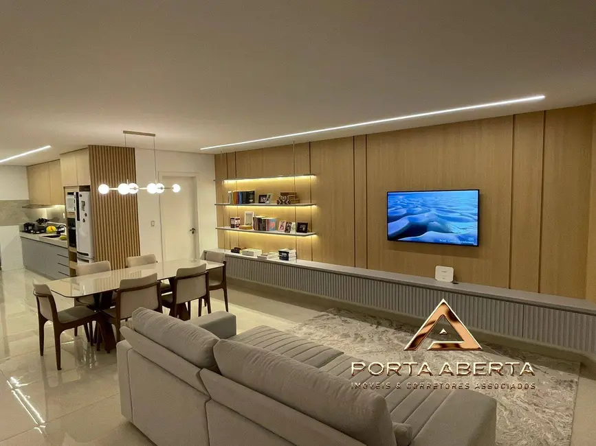 Foto 8 de Casa com 4 quartos à venda, 170m2 em Belvedere, Coronel Fabriciano - MG