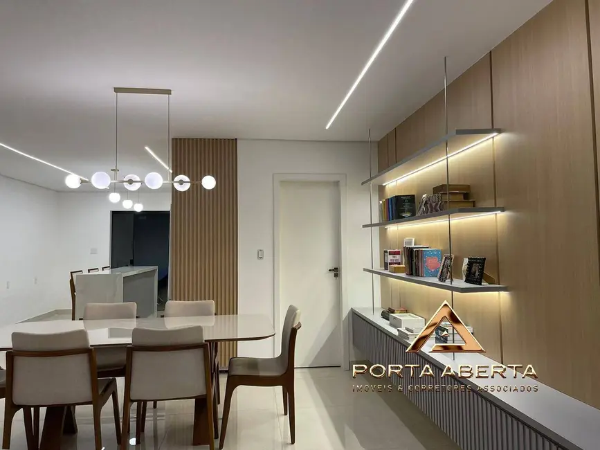 Foto 9 de Casa com 4 quartos à venda, 170m2 em Belvedere, Coronel Fabriciano - MG