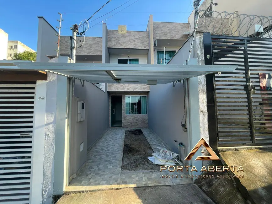 Foto 1 de Casa com 2 quartos à venda, 140m2 em Santa Terezinha, Timoteo - MG